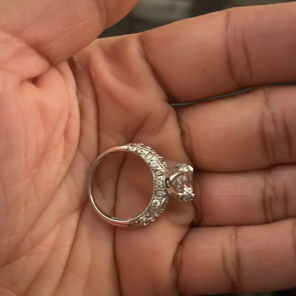 Silver ring - Picture 3 of 4